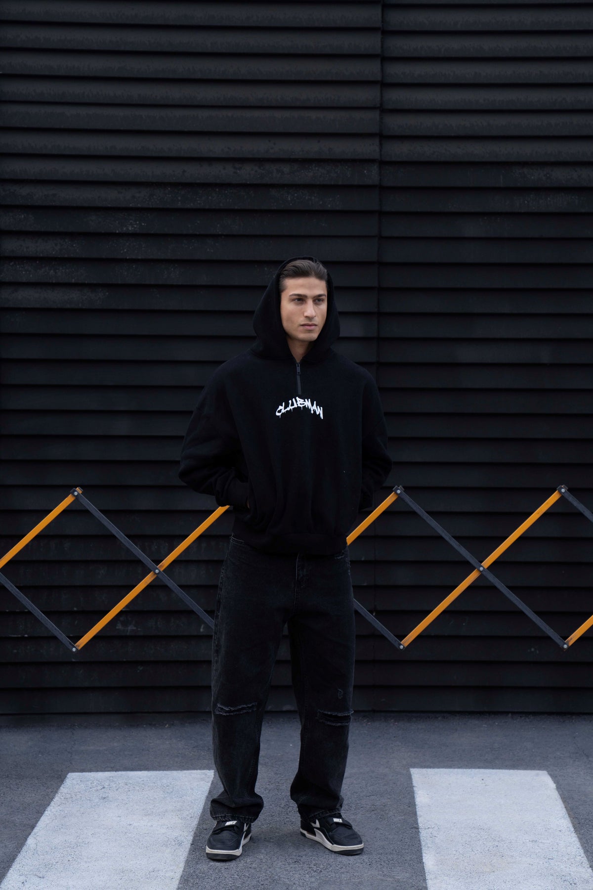 Clubman "APEX" Hoodie – Black/White