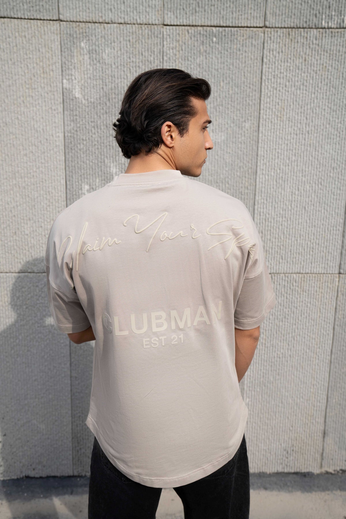 Mens Clubman 'Signature Dash' T-shirt / Mushroom