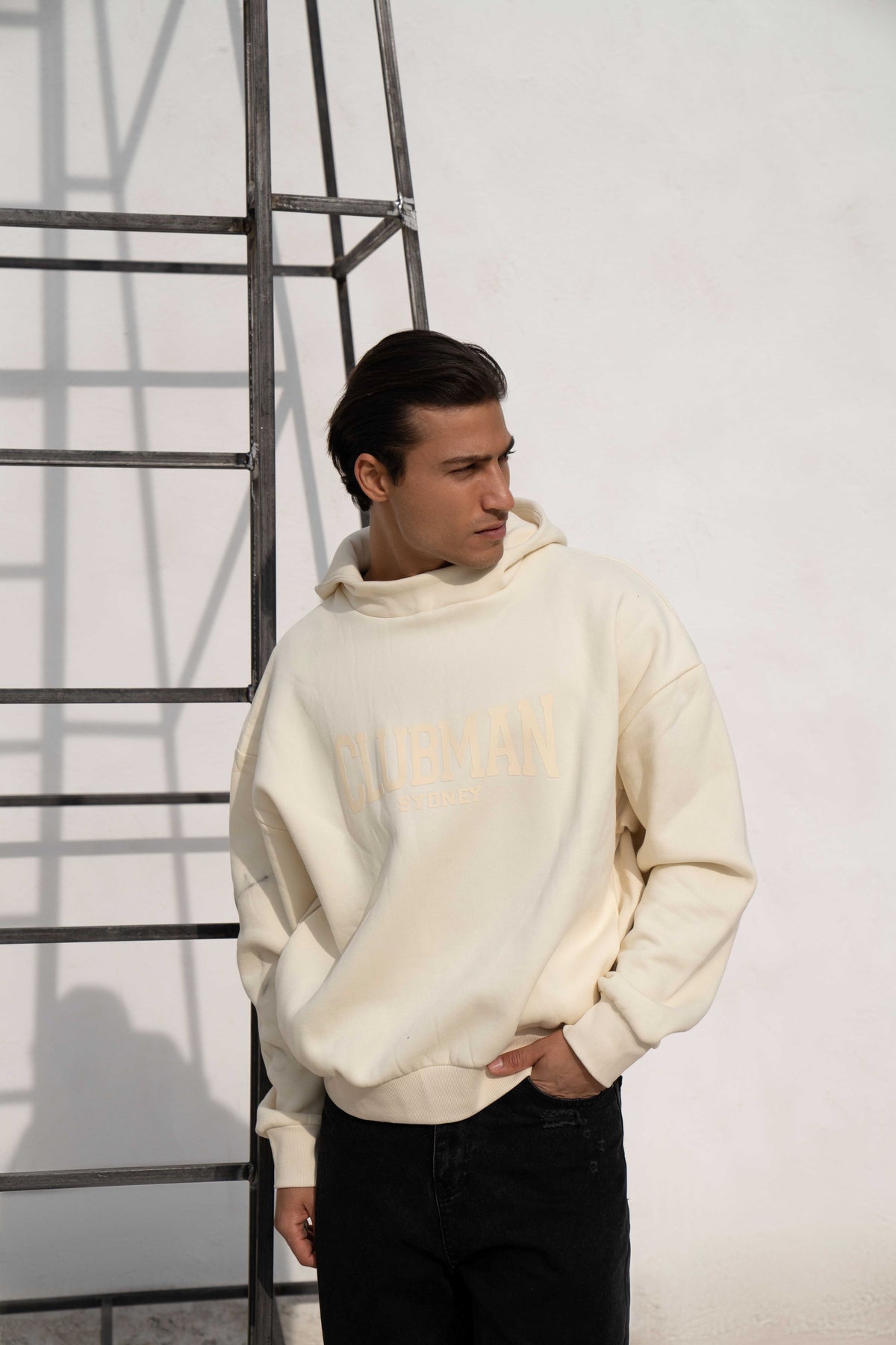 Clubman "VAULT" Jumper – BONE