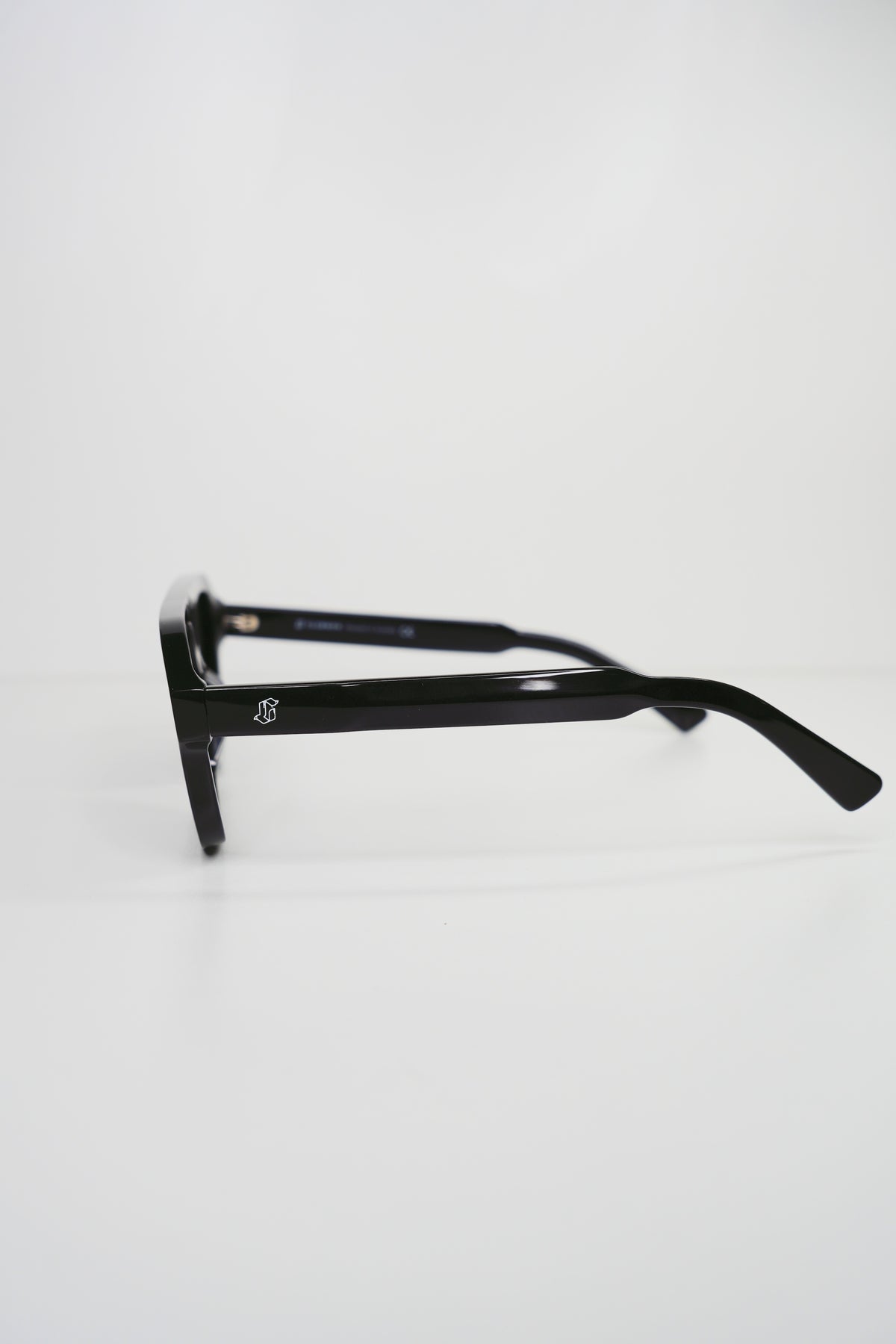 Clubman "Edge" Sunglasses
