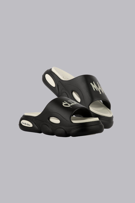 Clubman "Cloud Black" Slide